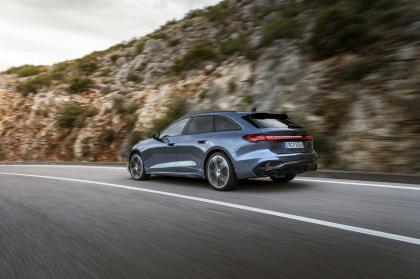 Audi: Πρεμιέρα επί ελληνικού εδάφους για τα νέα A5, Q5 και Q6 e-tron